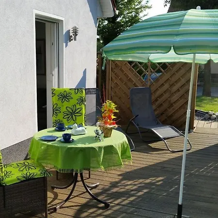 Northern Lights Modern Retreat * Klink